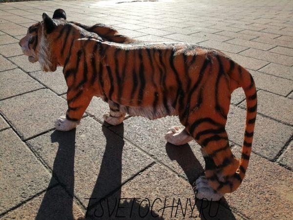 Садовая фигурка "Тигр"